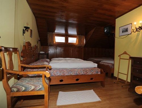 Hotel Cristallo 3*